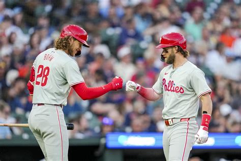 Phillies turn rare 1.